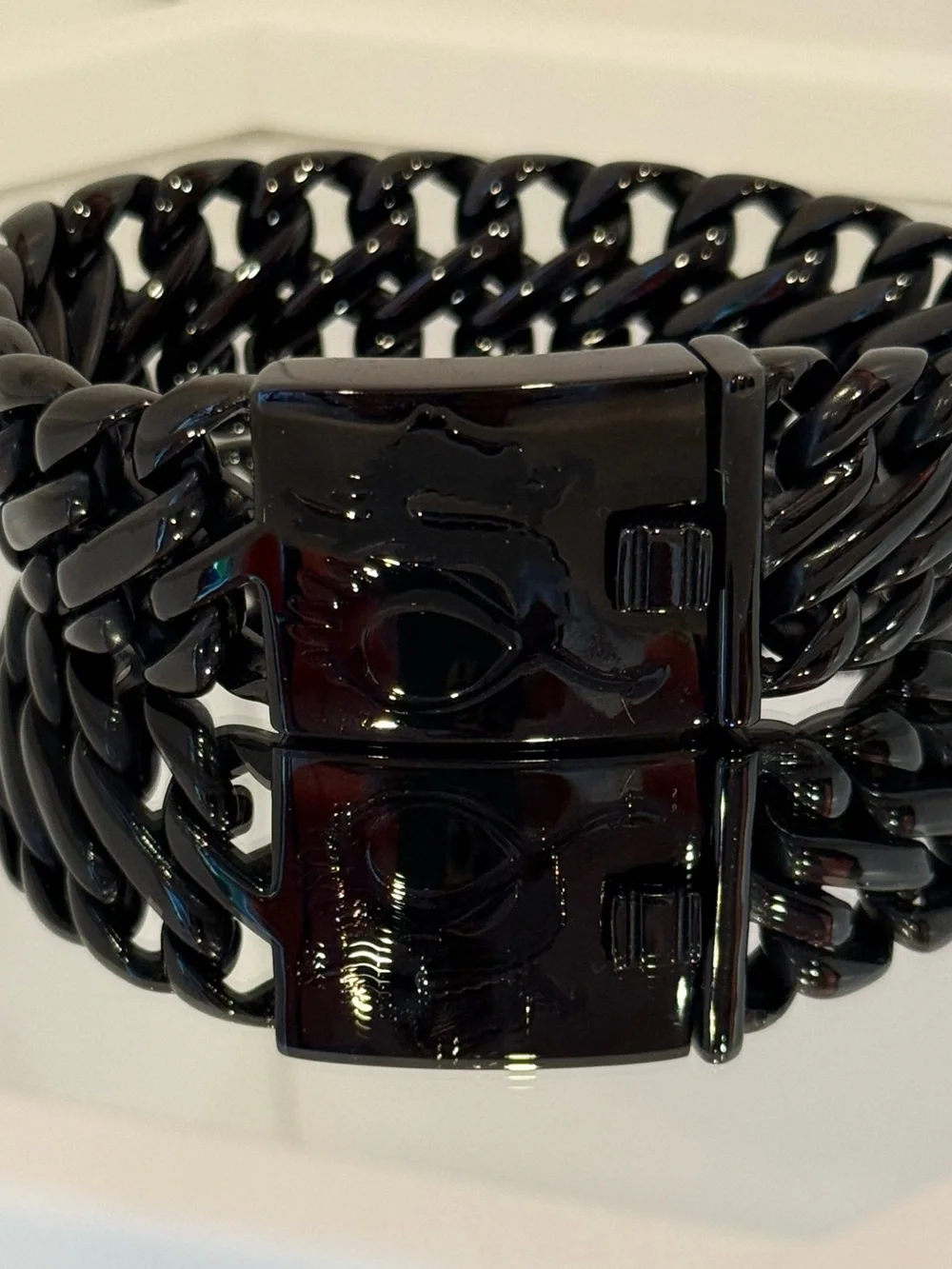 Glossy Black Chunky Chain Bracelet with Dragon Design